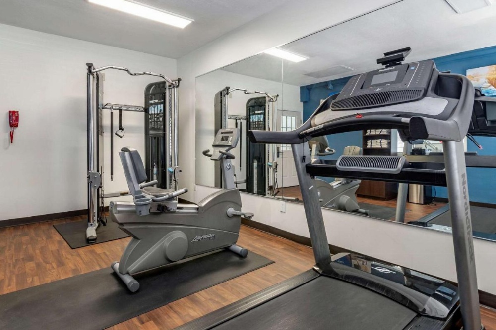 Comfort Inn & Suites Junction City - near Fort Riley Main image